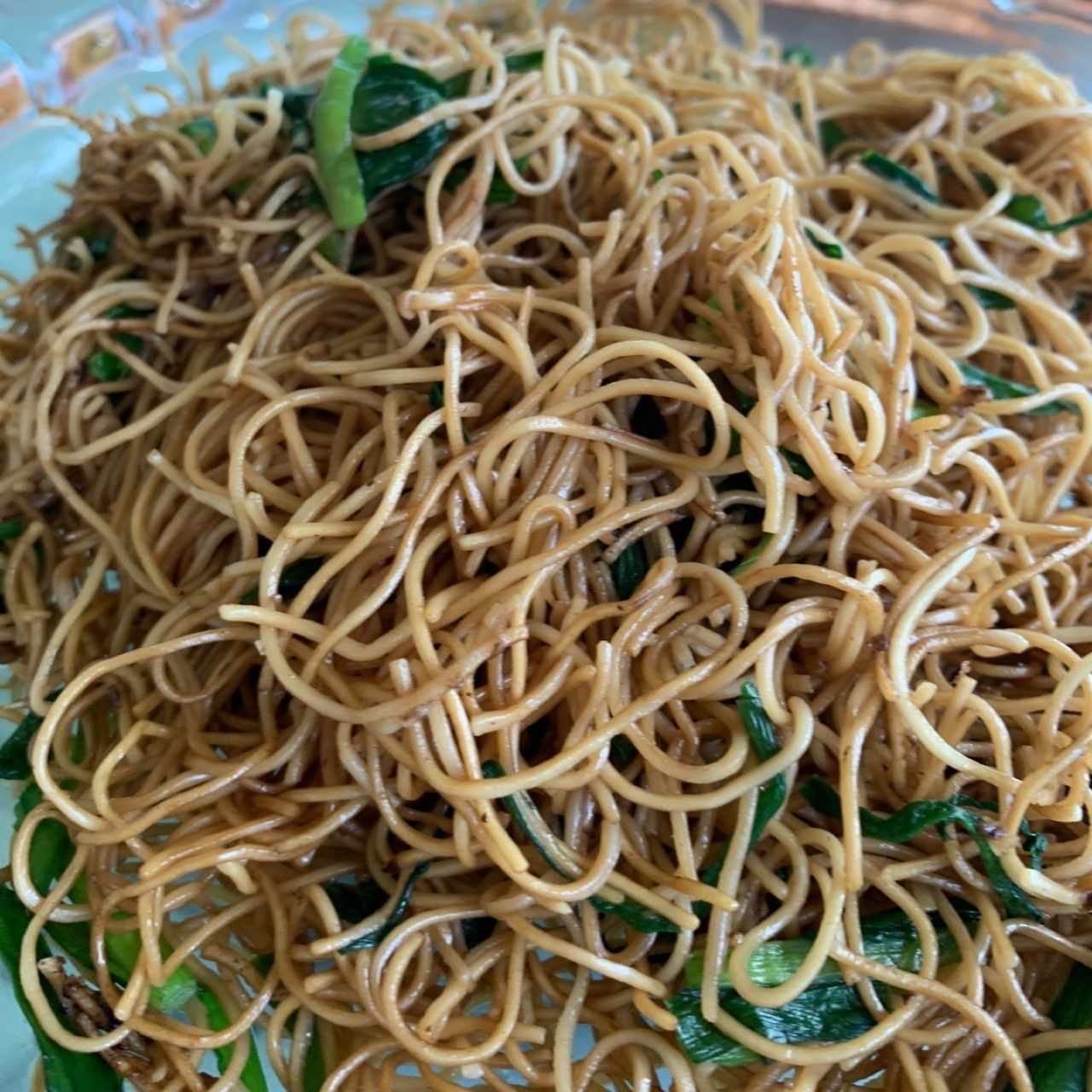 fideo con salsa china