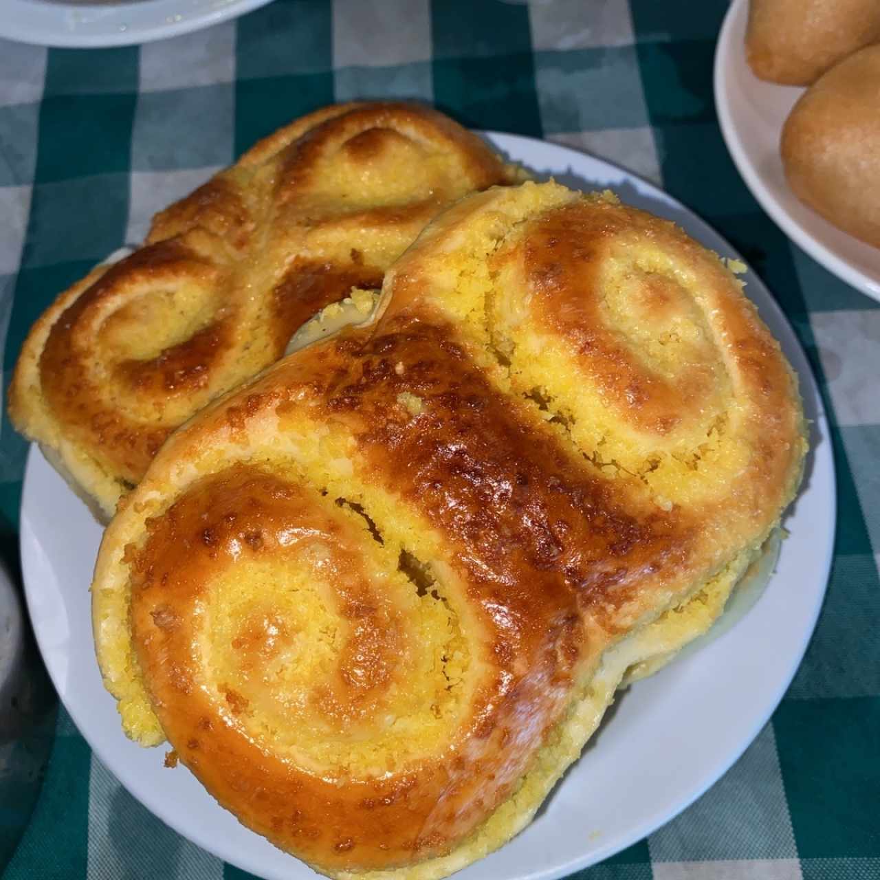 Pan de Coco y Crema