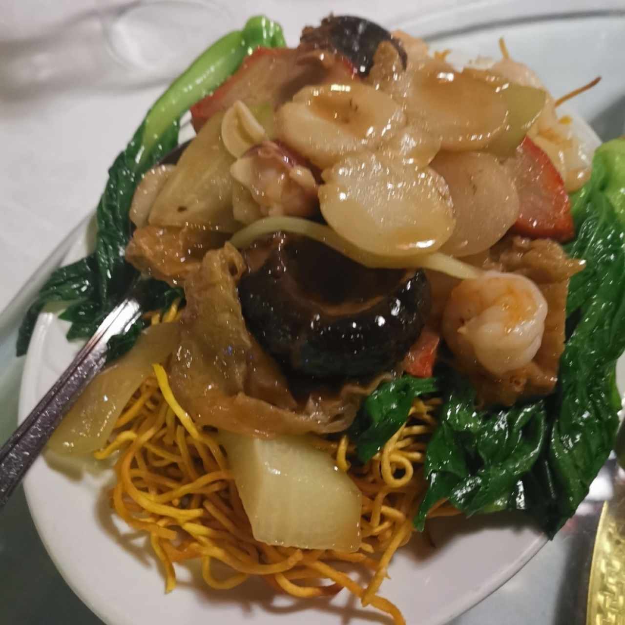 Chow mein a la cantonesa