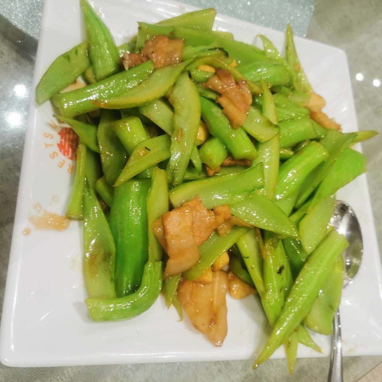 Filetitos de puerco con mostaza amarga bebe