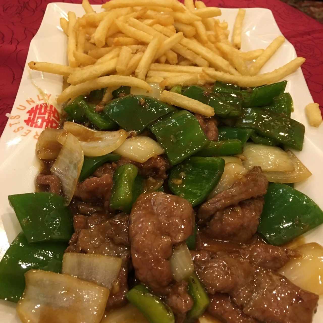 Pepper steak with fries