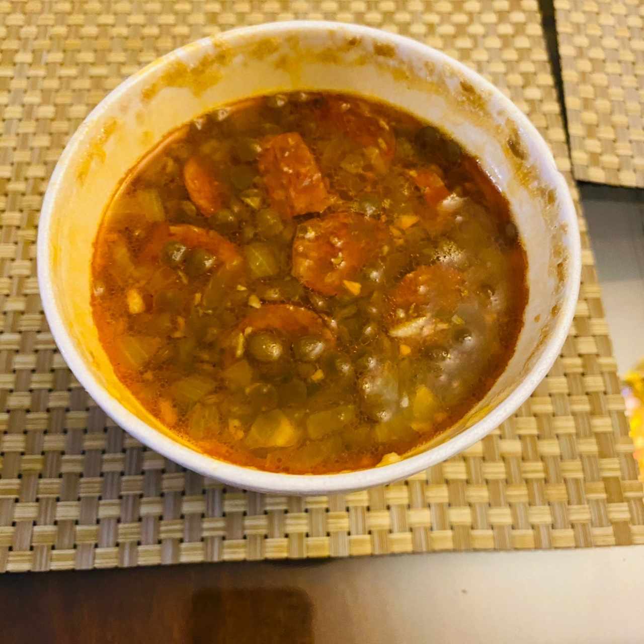 Sopa de Lentejas con Chorizo Español