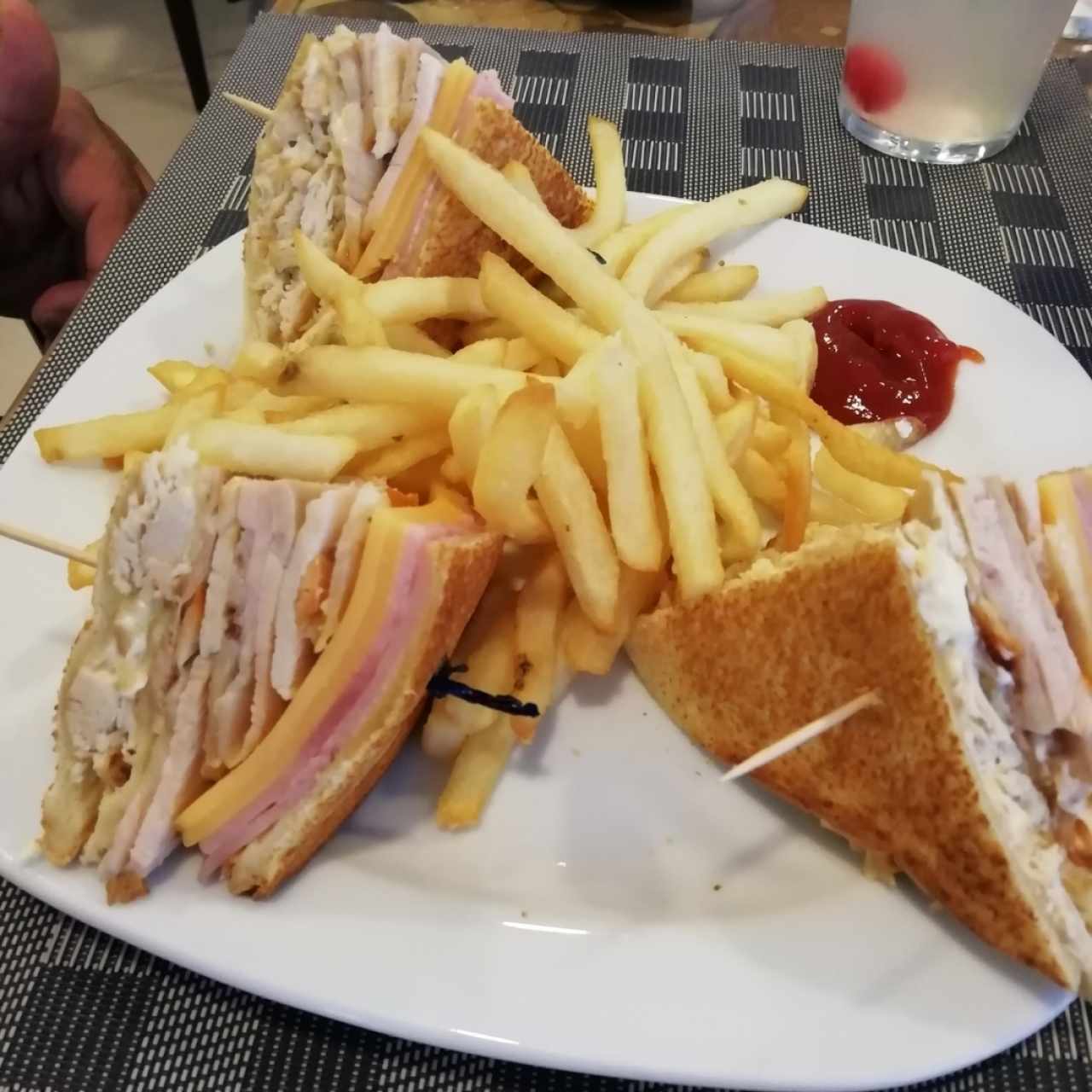 Club sandwich 