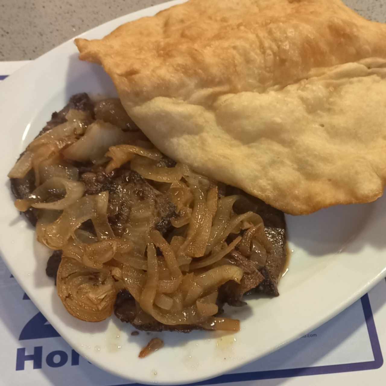 Bistec de hígado con hojaldre