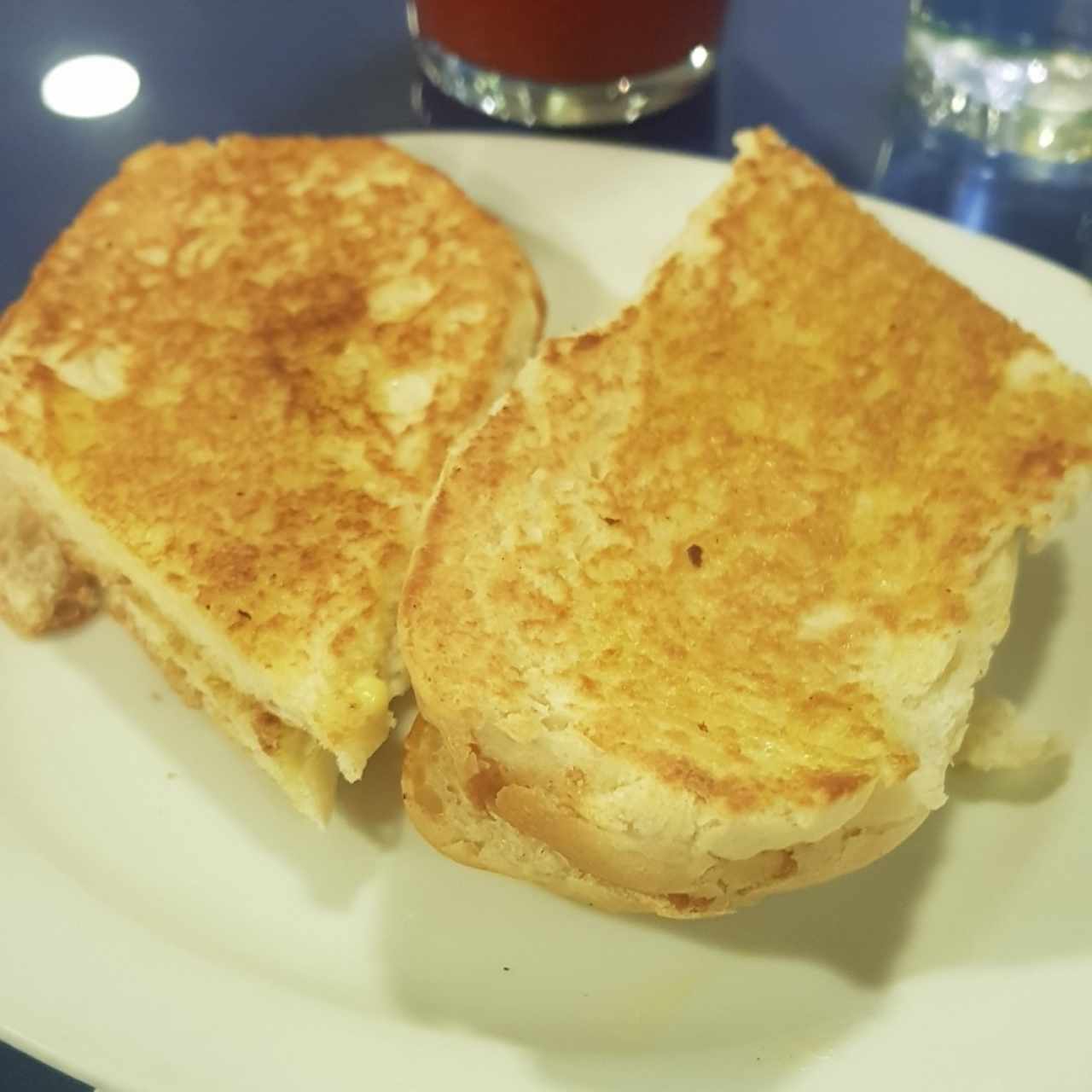 tostadas con mantequilla 