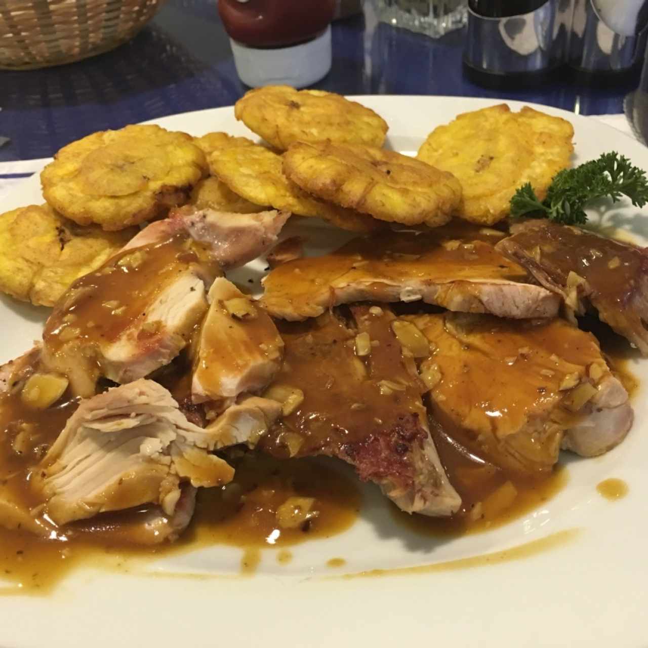 Pavo Asado en Salsa de Almendras