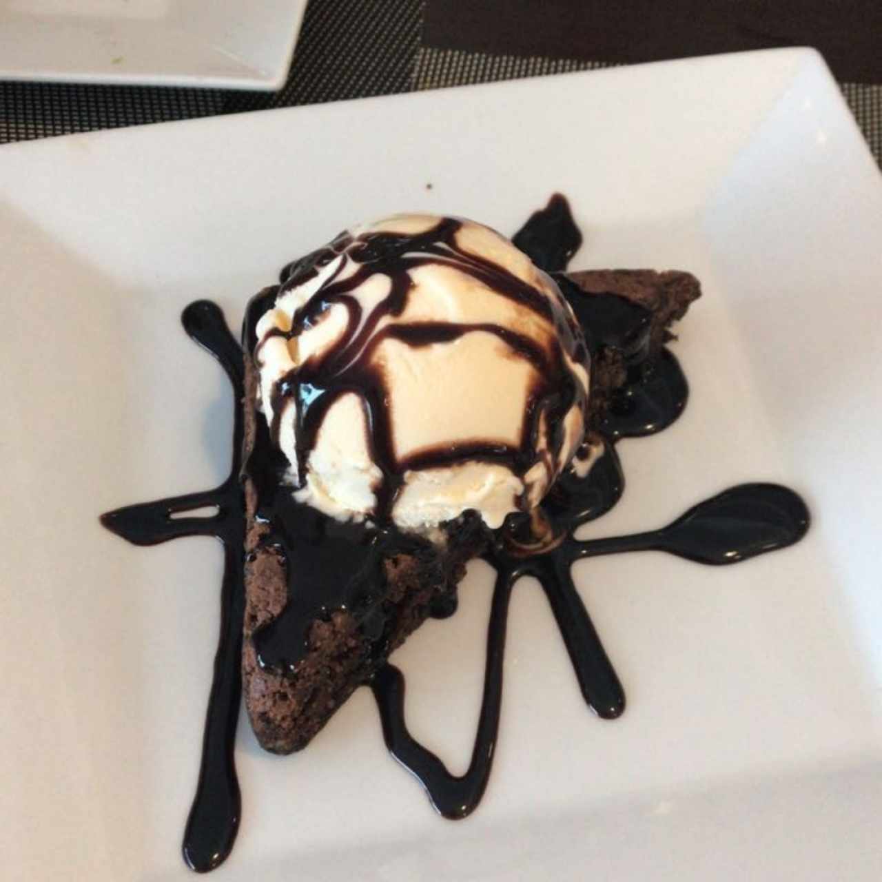 Brownie con Helado