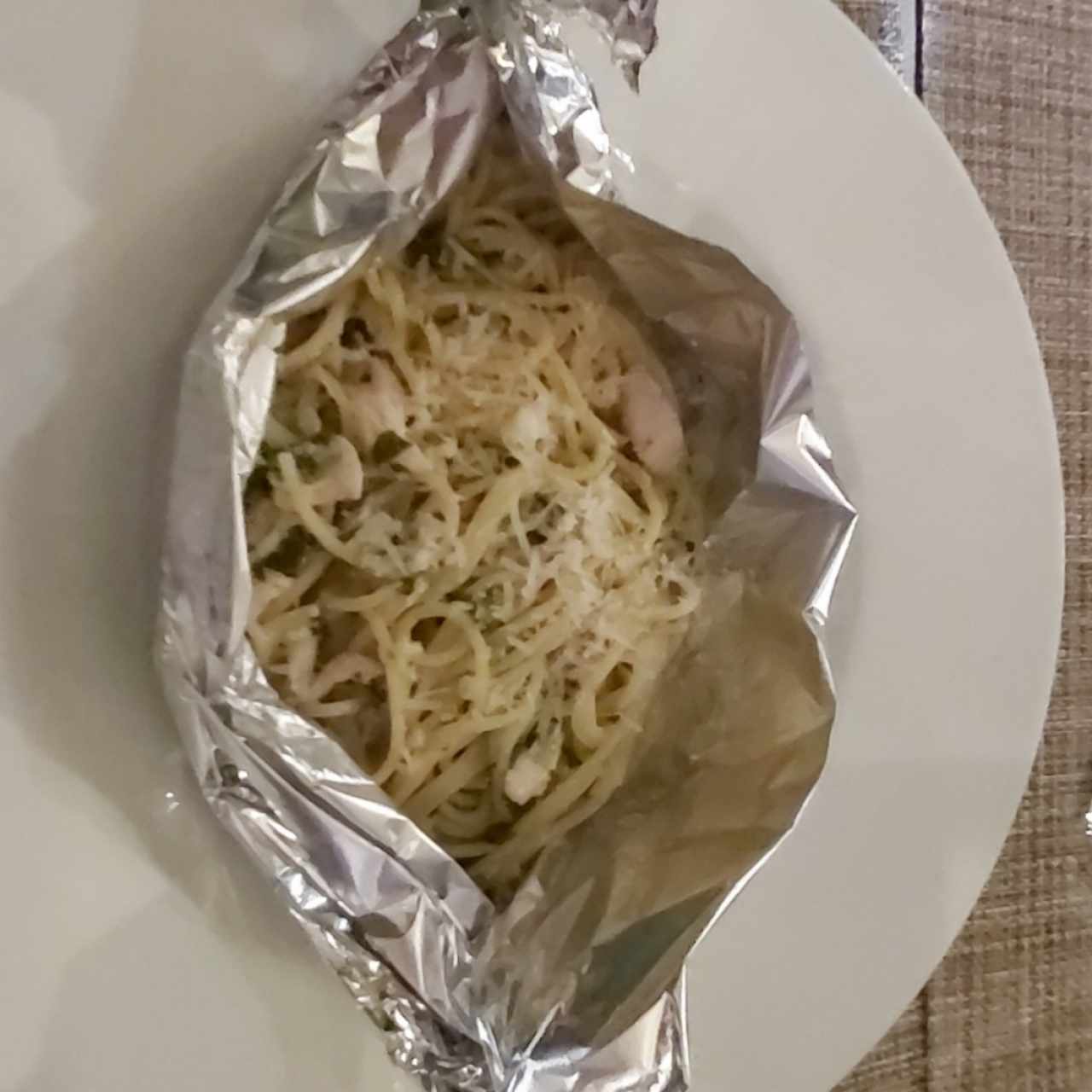 Spaghetti al cartucho - pollo y espinaca