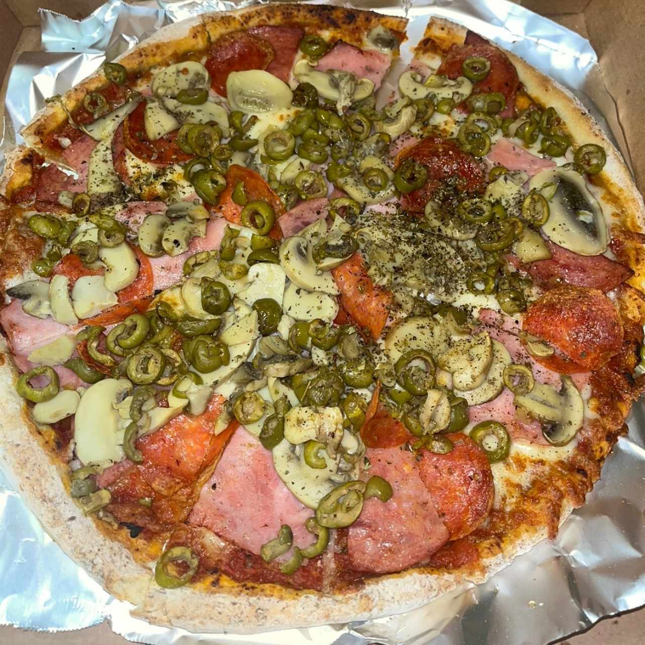 Pizza de combinación tamaño regular