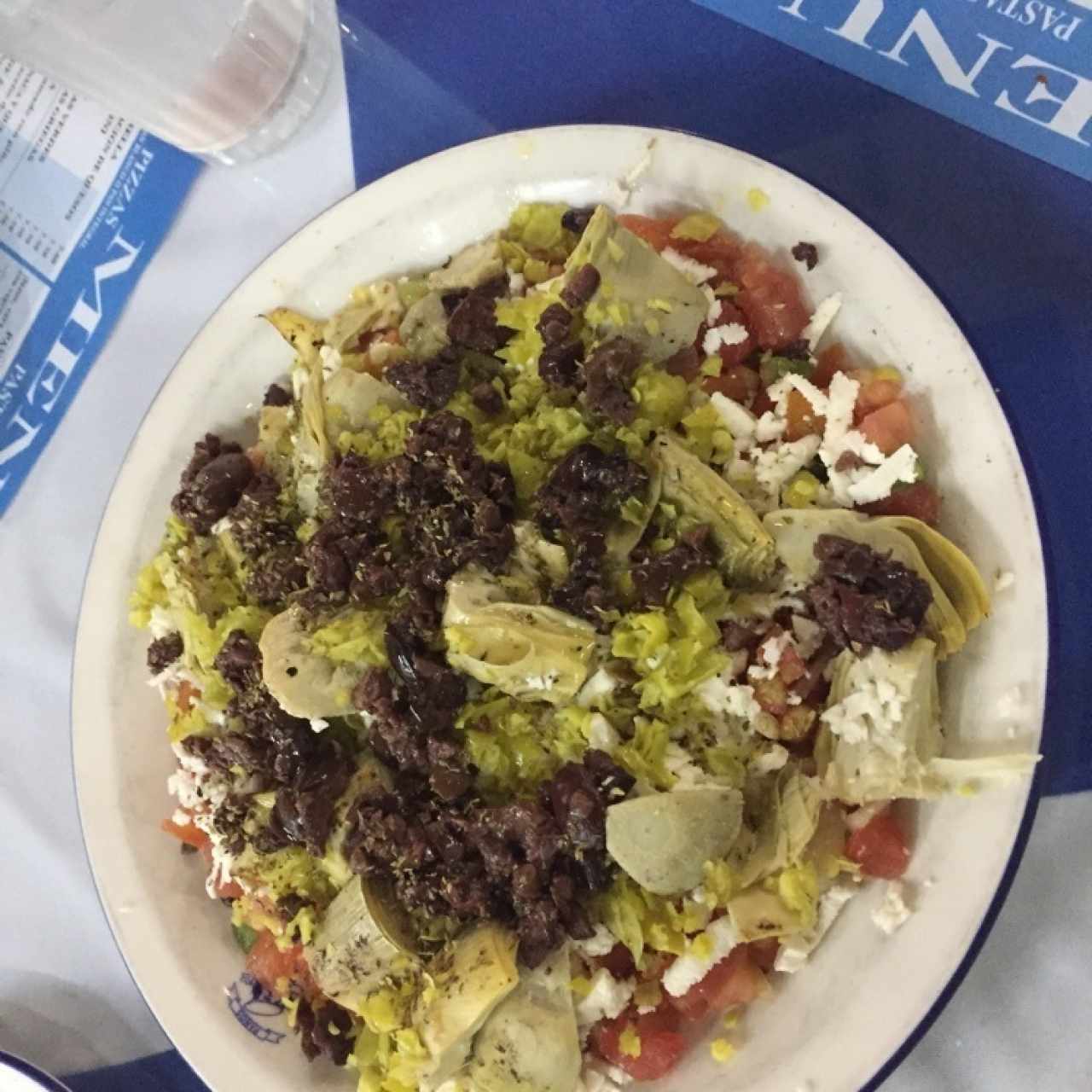 ladopsomo con alcachofa y peperoncini