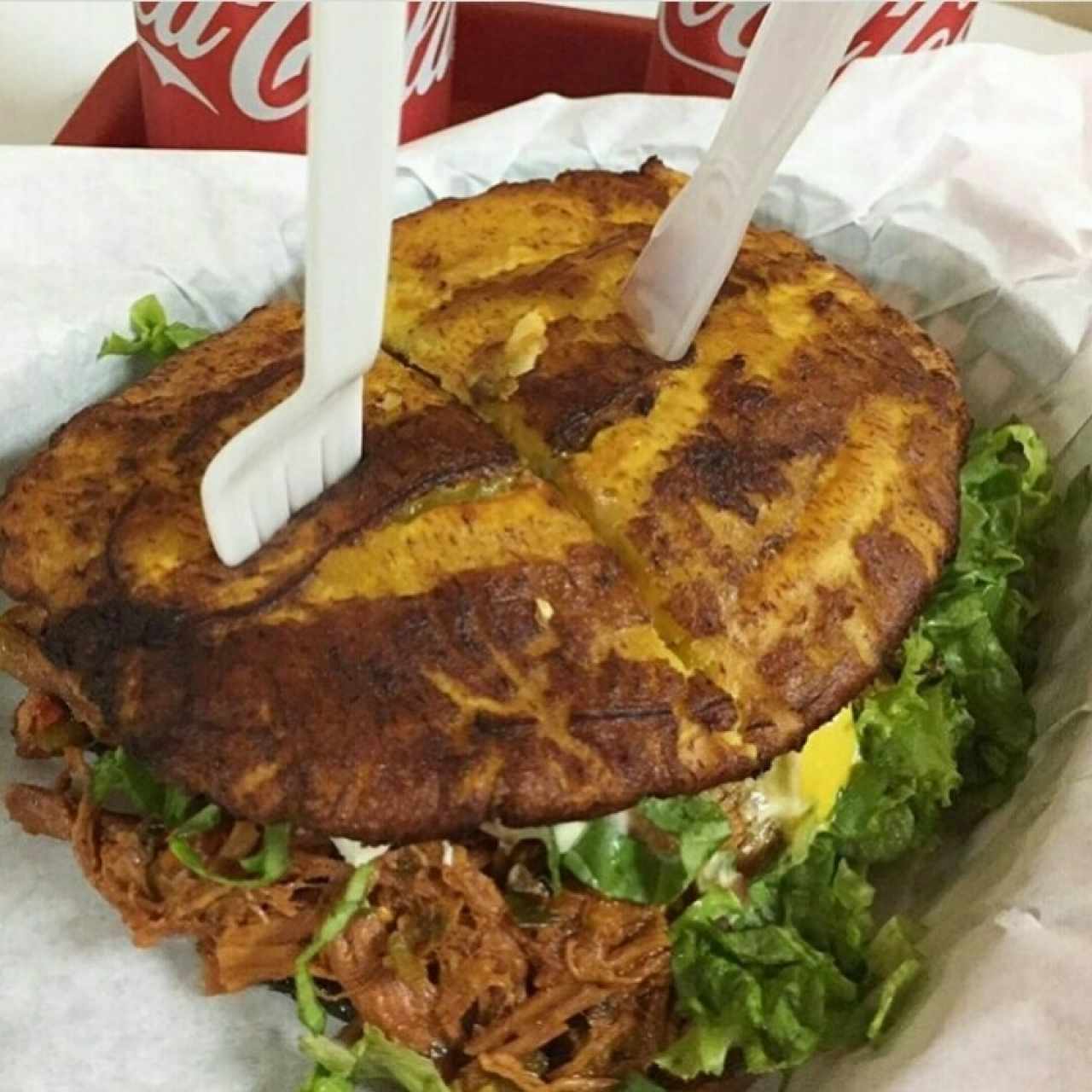 Patacon Maduro de Carne Mechada