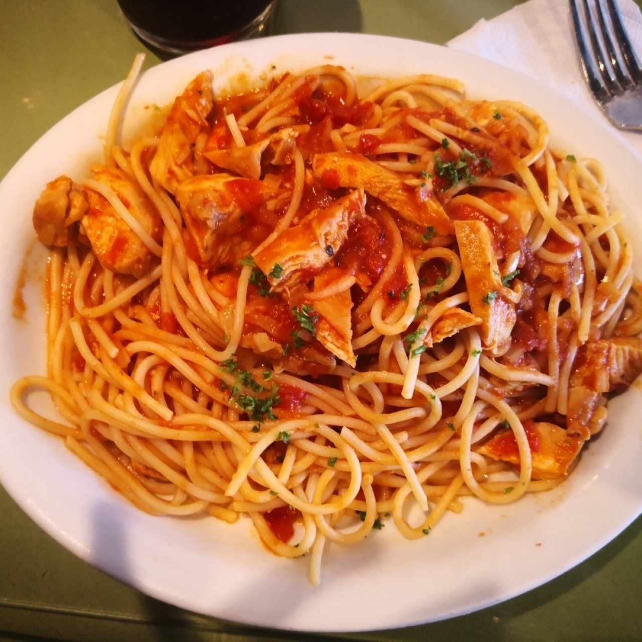 spagetti de pollo deshuesado