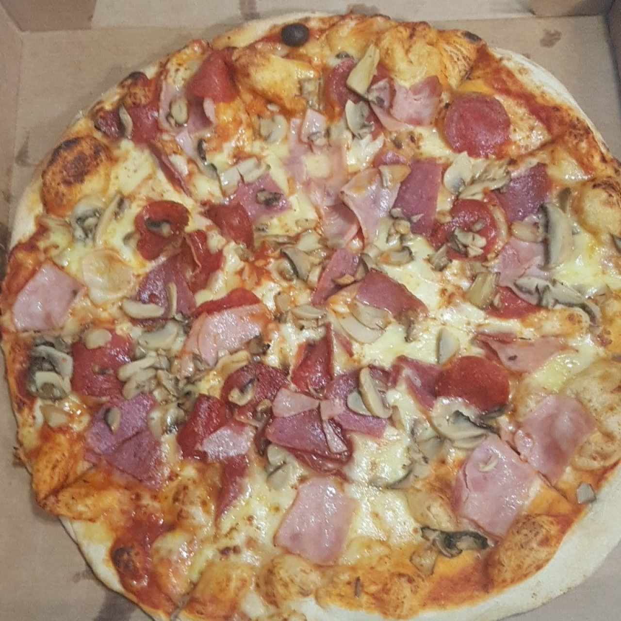 Pizza Napoli Combinación