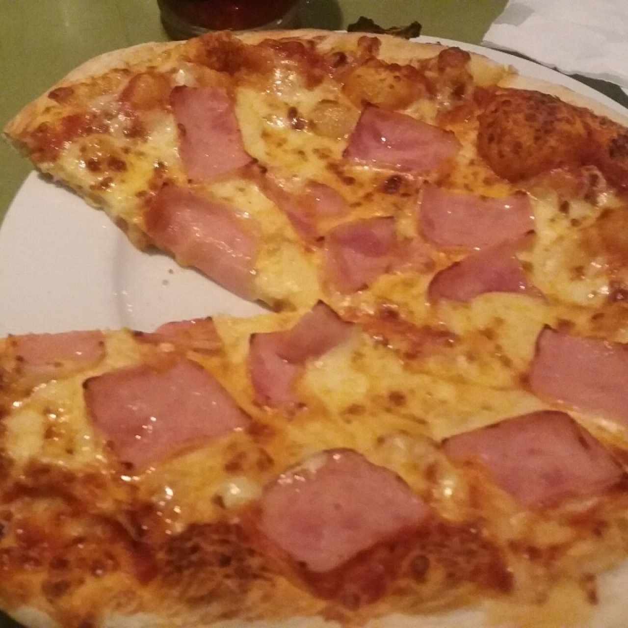 Pizza de jamón