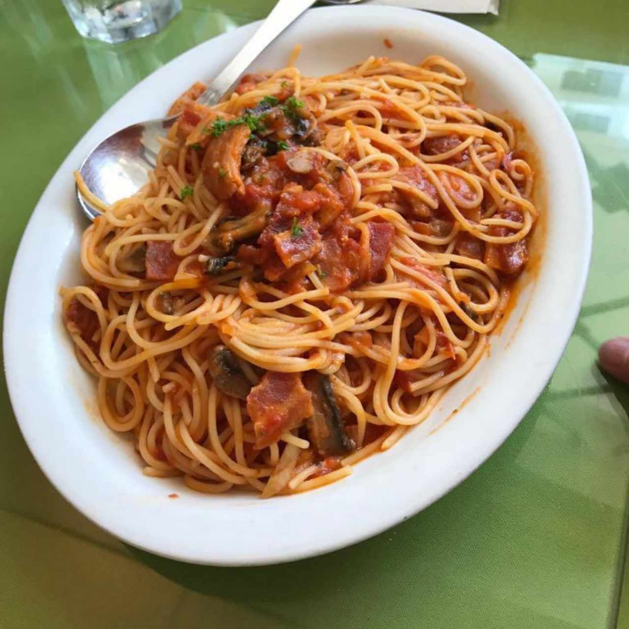 spaguettini a la amatriciana