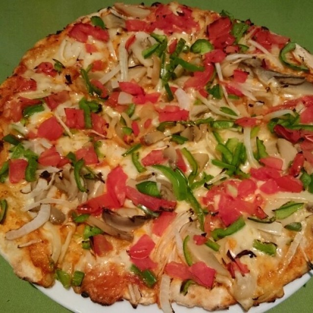 Veggie pizza