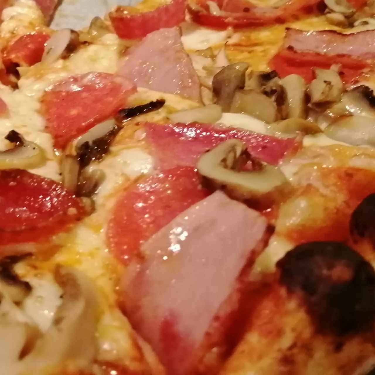  Pizza Napoli