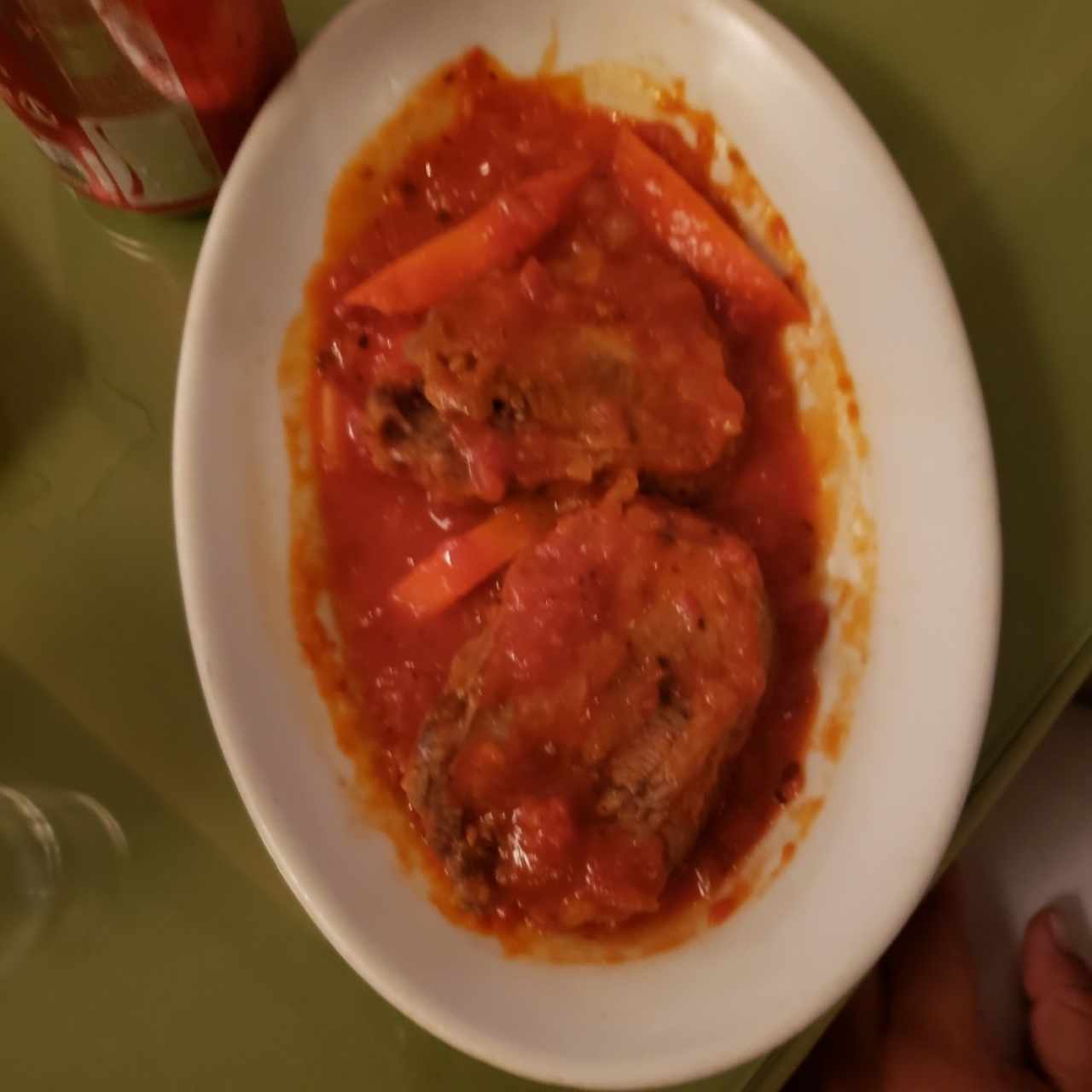 LENGUA EN SALSA ROJA