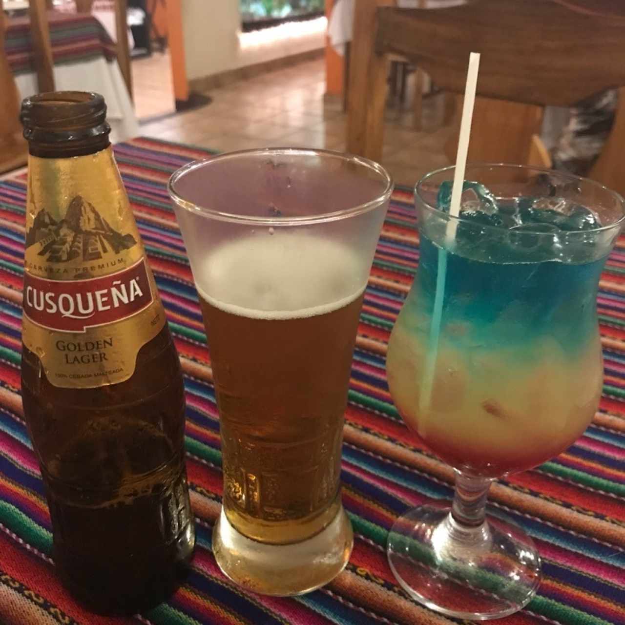 Cerveza Cusqueña y Coctel Sagrado de los Incas