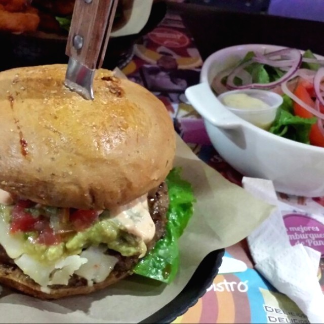 Oaxaca Burger 