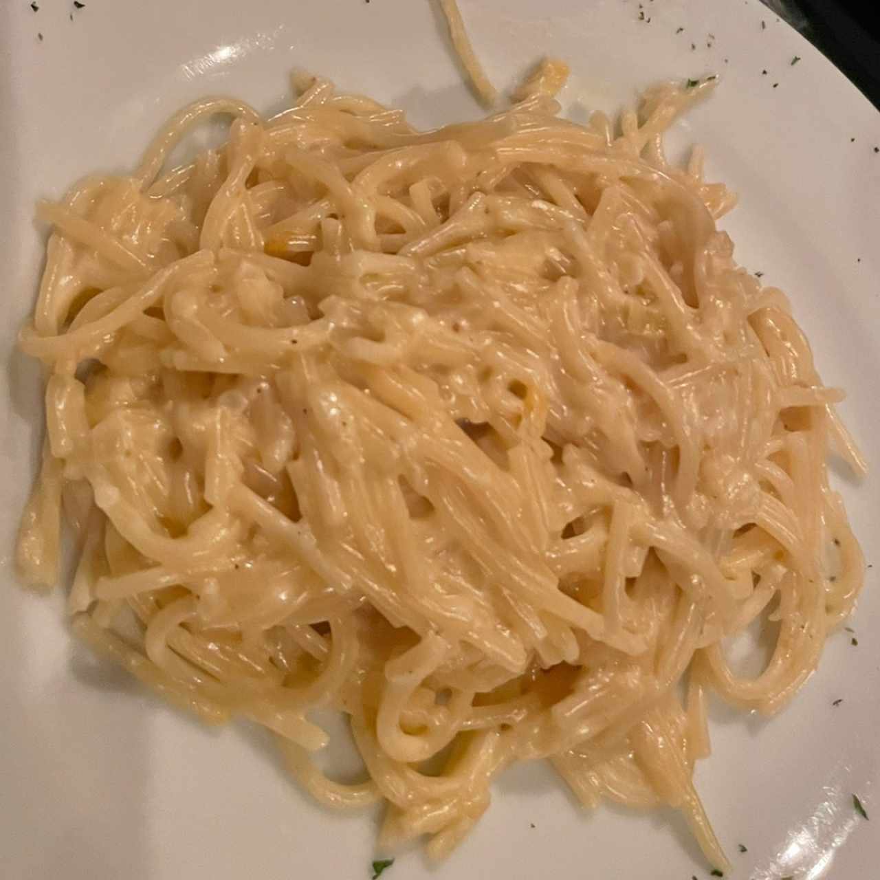 Spaguetti con salsa blanca