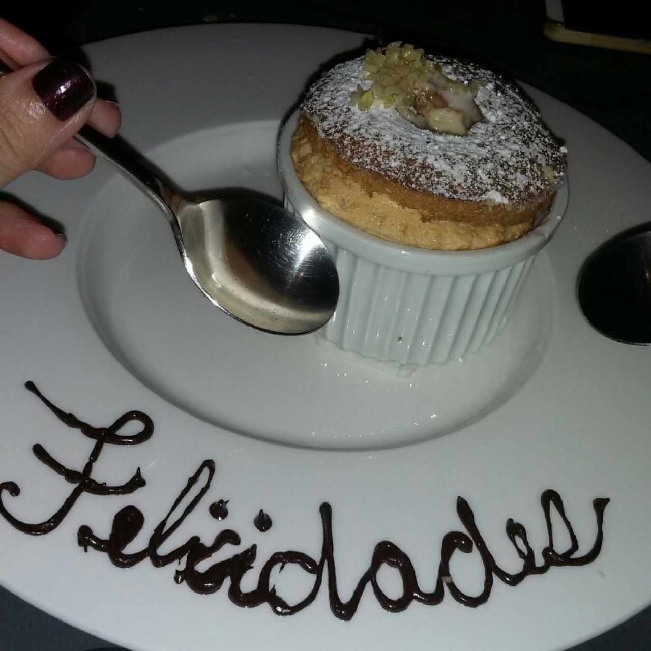 Soufflé de Grand Marnier y Helado de Almendras