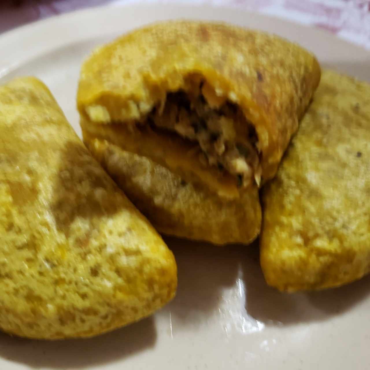 empanadas de plátano con pollo