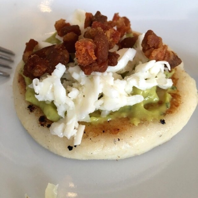 Arepas Asadas Rellenas Con Queso