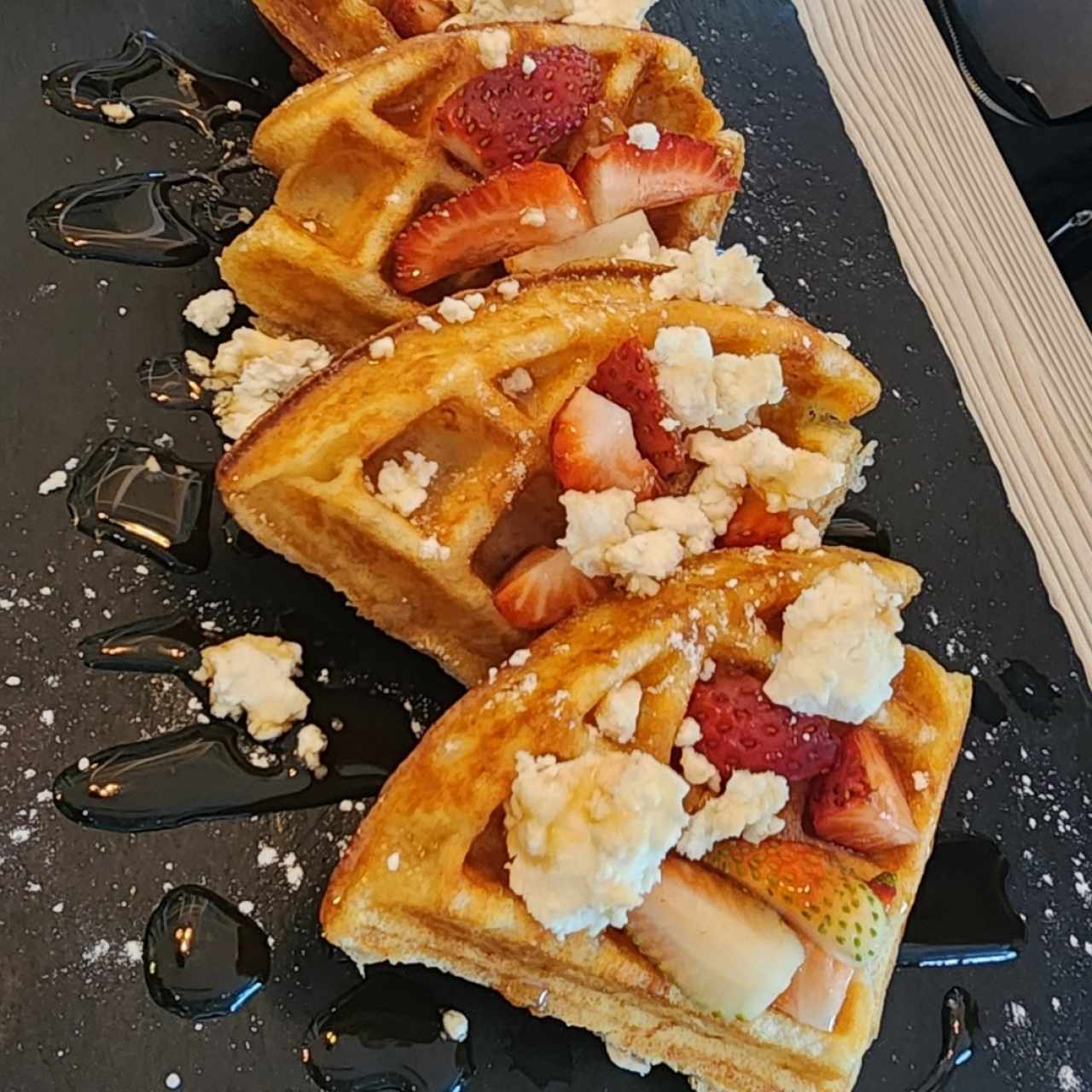 Desayunos Especiales - Waffles de Yuca