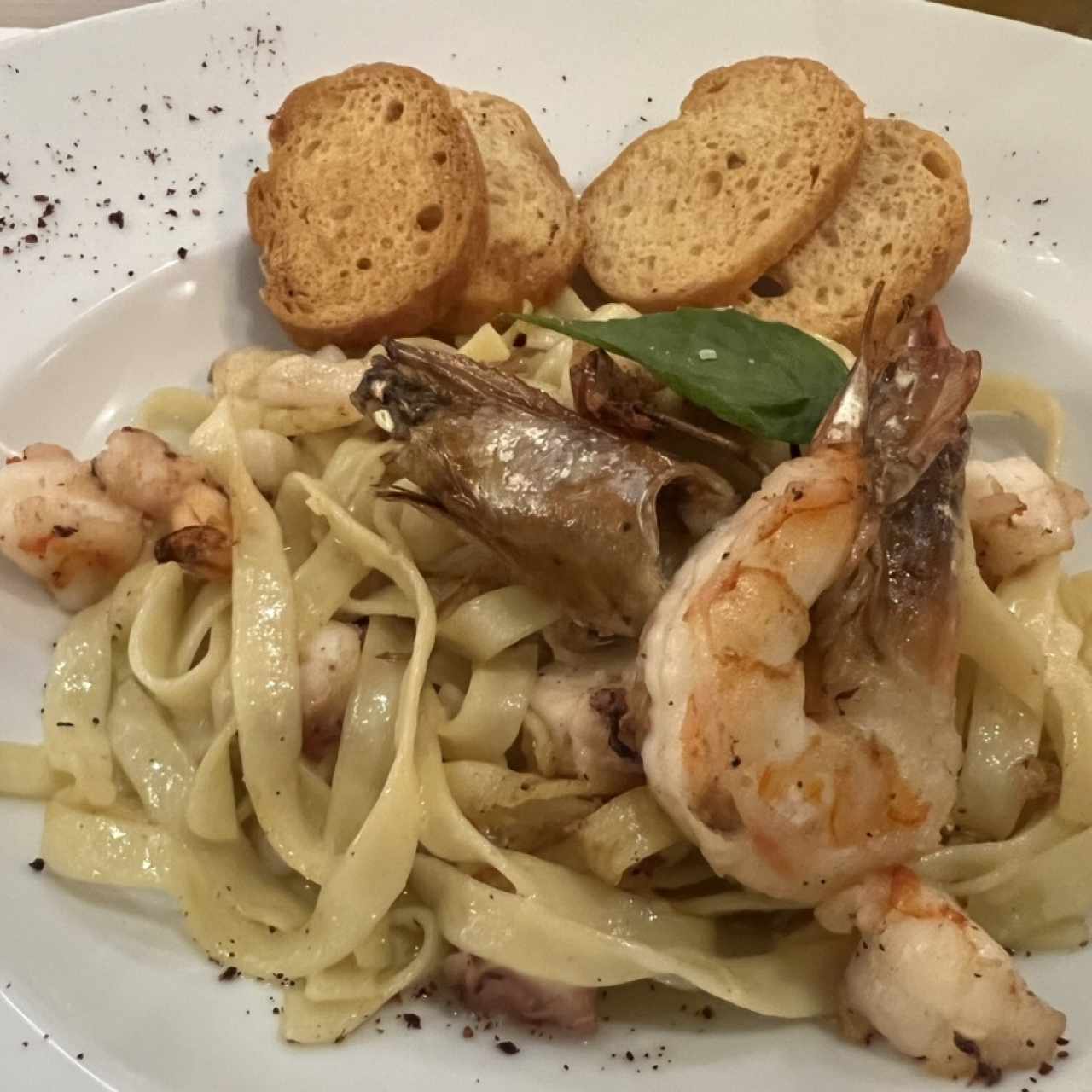 Pastas - Fetuccini de mariscos