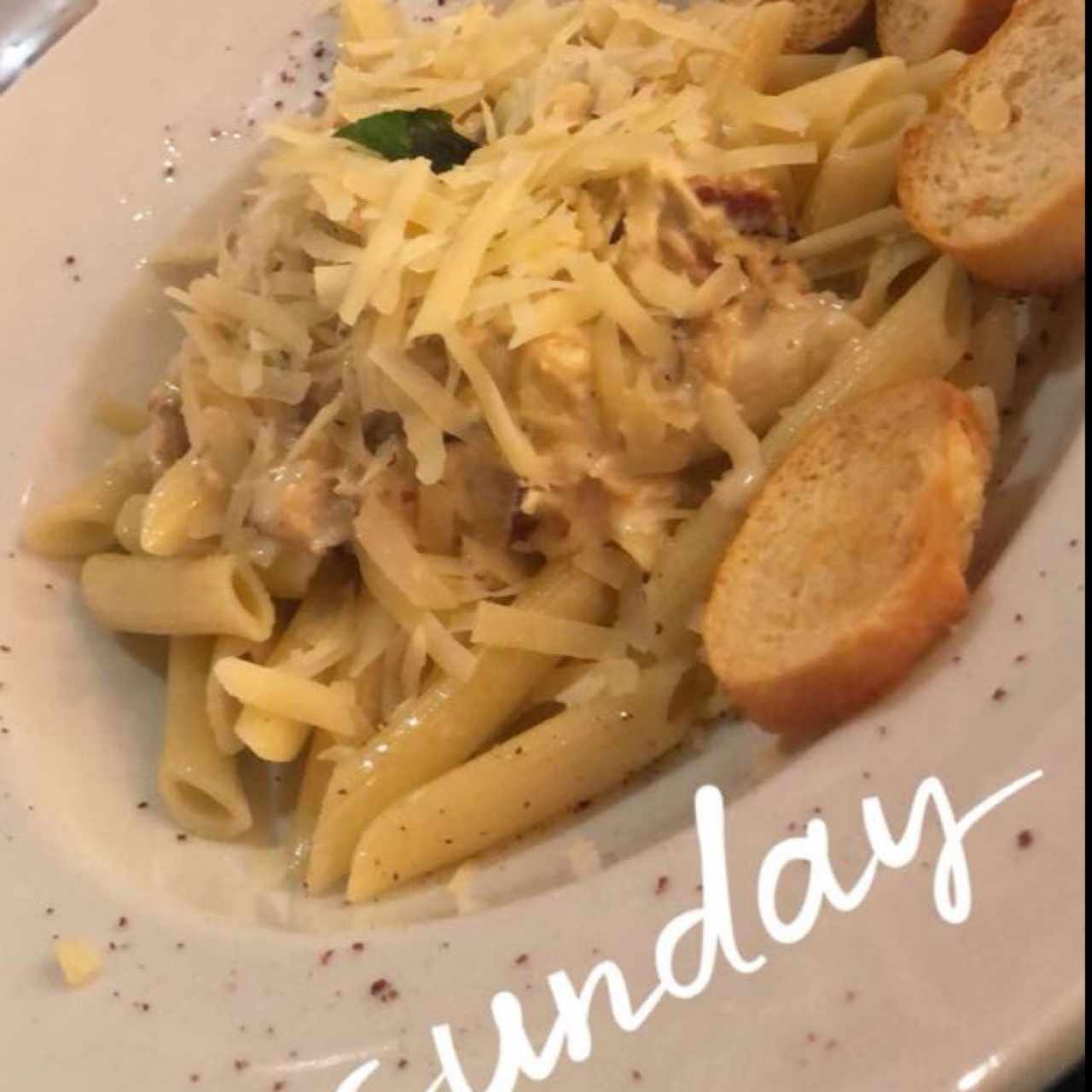 Penne en salsa blanca!