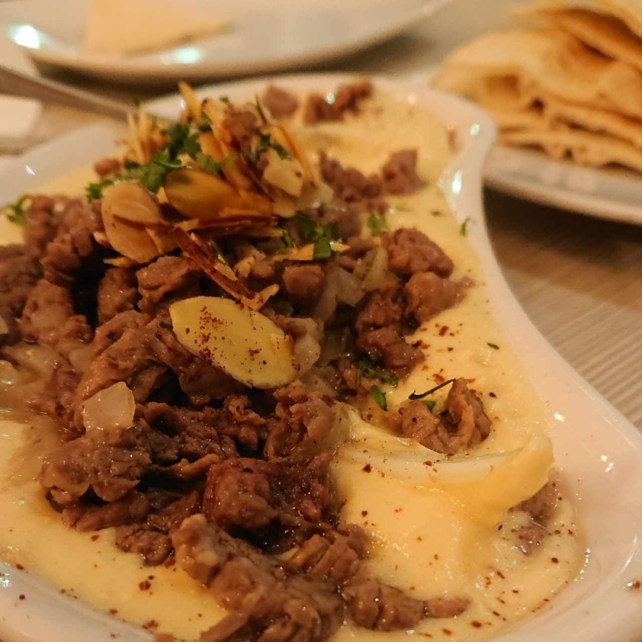 Del Mediterráneo - Hummus Especial