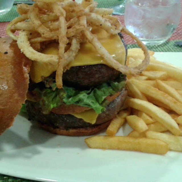 Hamburguesa Post Panamax