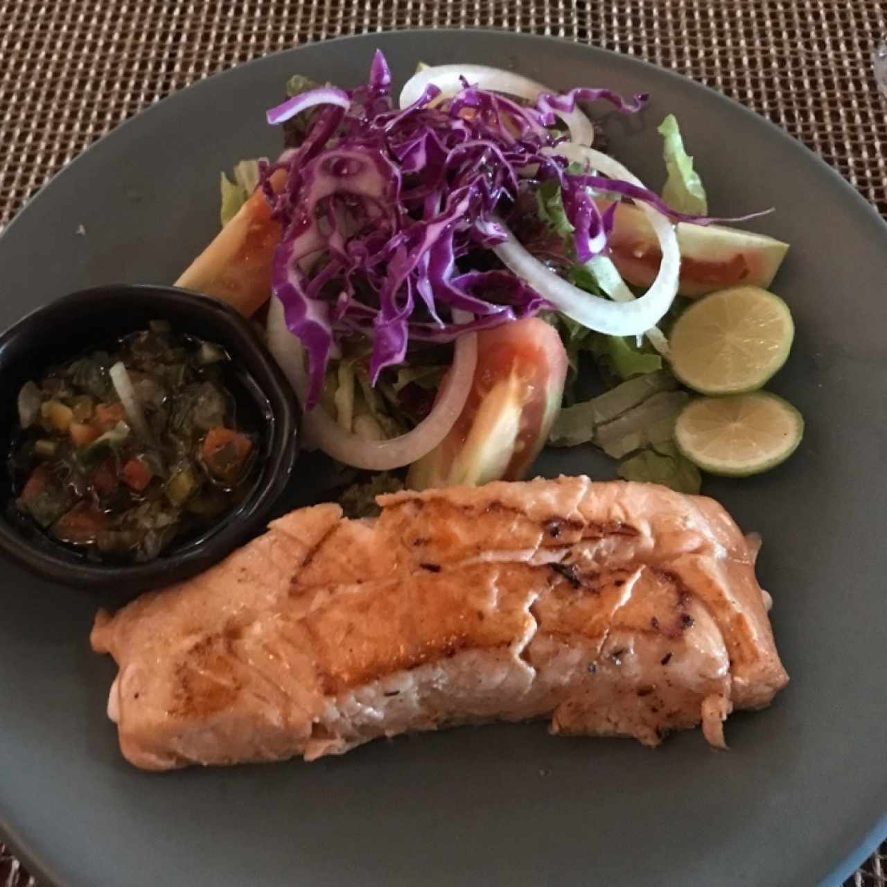 SALMÓN A LA PARRILLA