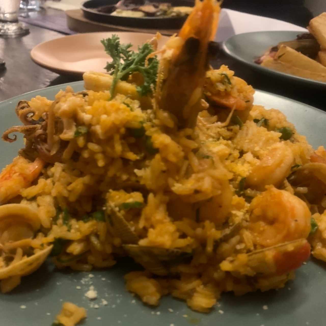 Platos Fuertes - Arroz con Mariscos