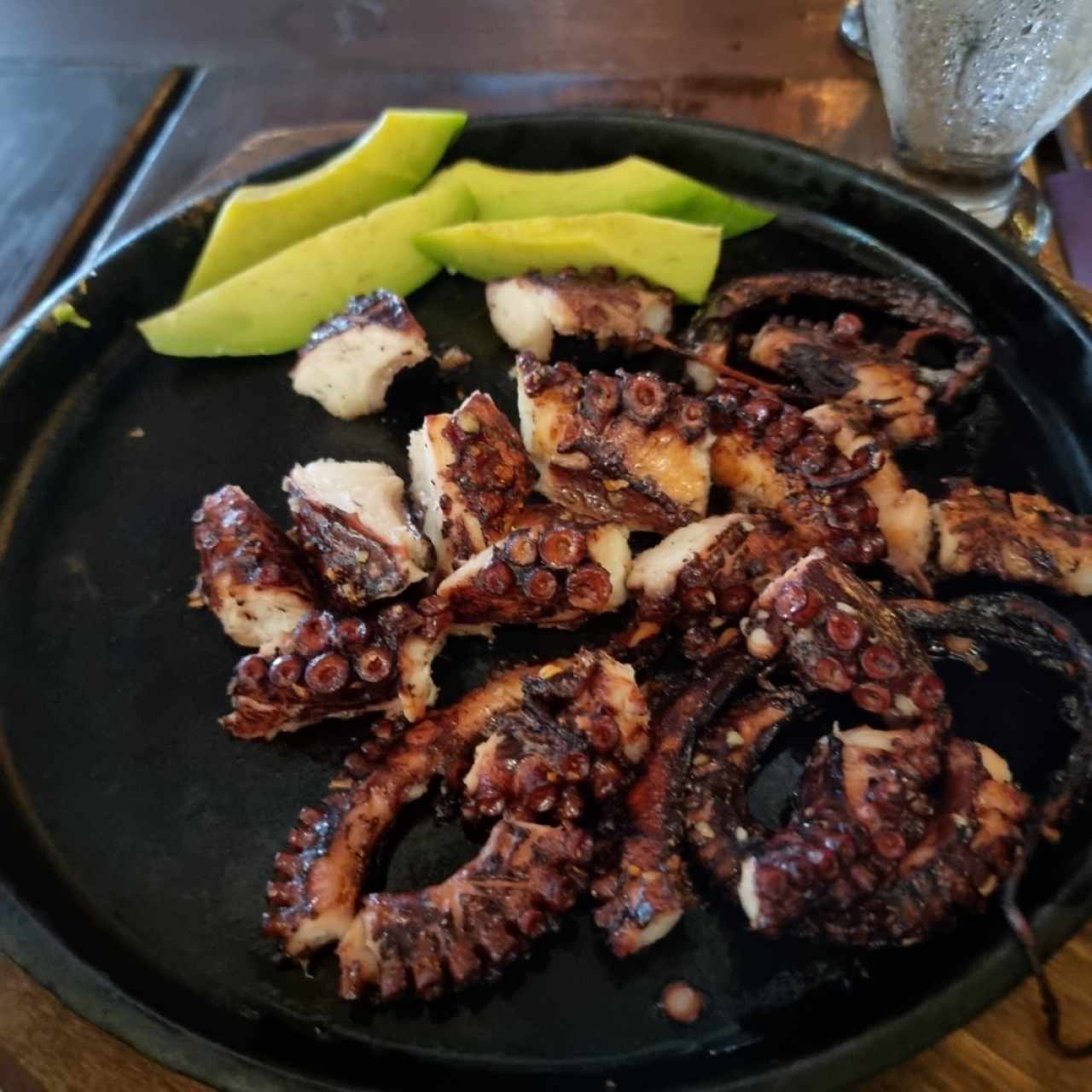 pulpo al carbón