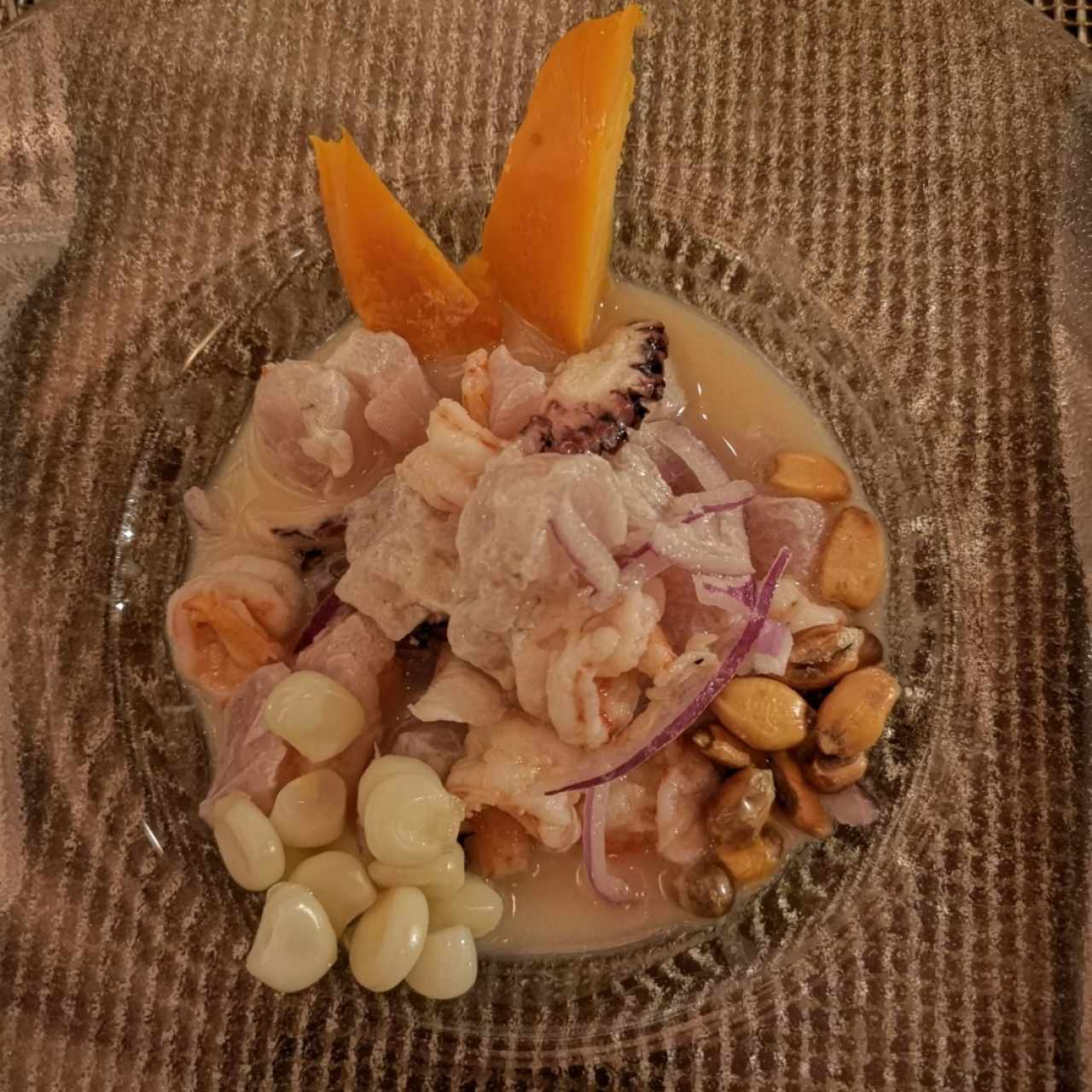 CEBICHE DE PESCADO, PULPO Y CAMARONES