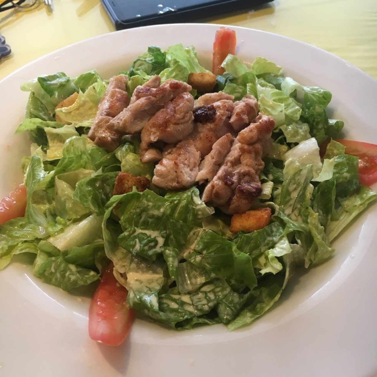 Ensalada Cesar con pollo