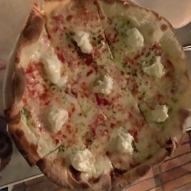 Pizzeta de mozzarella de búfala