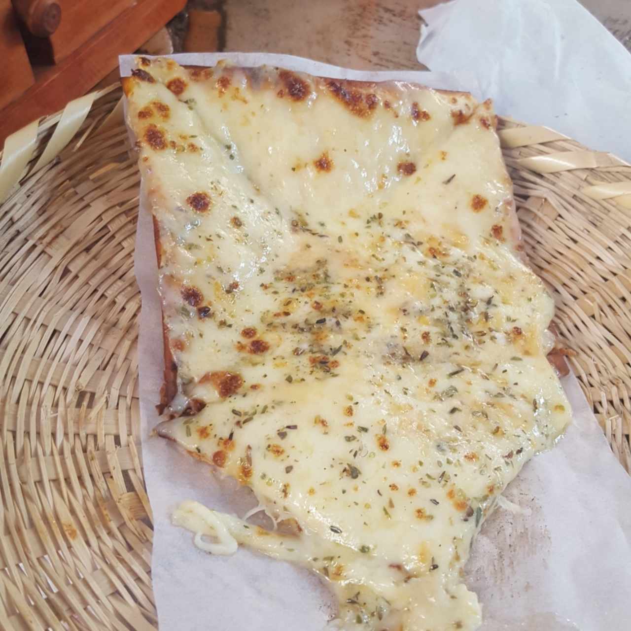 Pizza de 3 quesos 