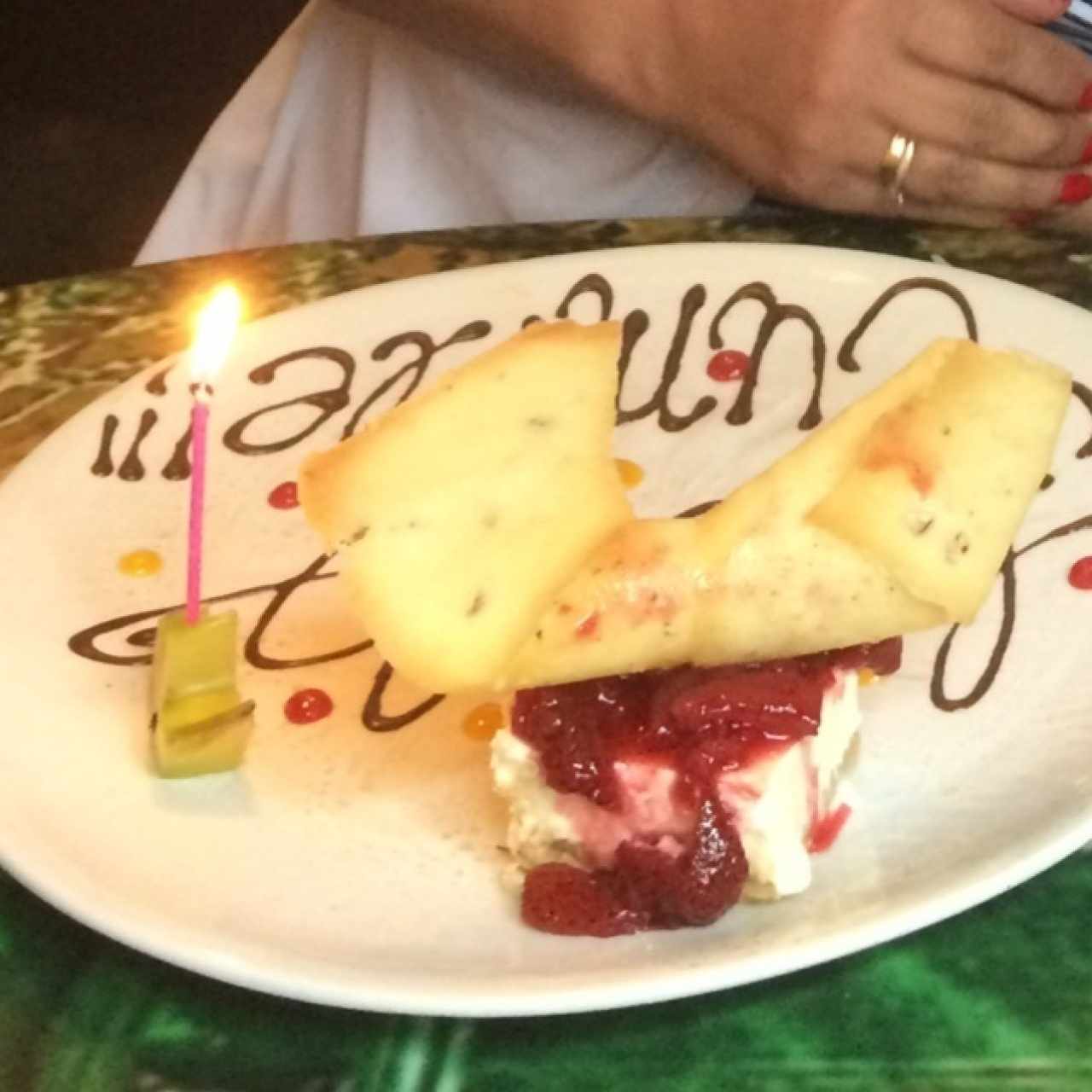 Postre de cumpleaños (cheesecake)