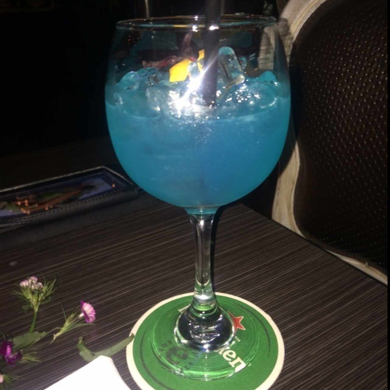 coctel azul azul 
