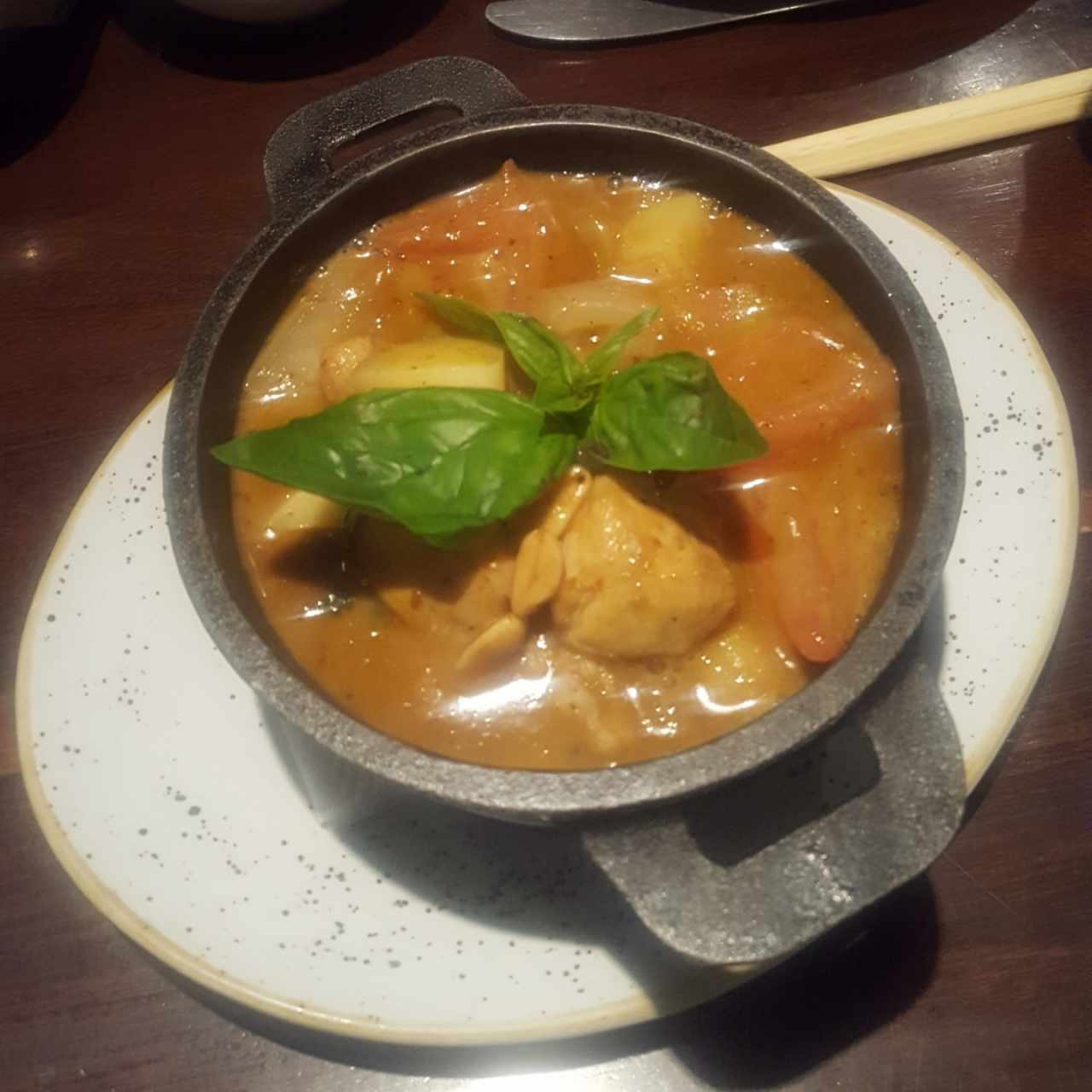 Curry amarillo con pollo 