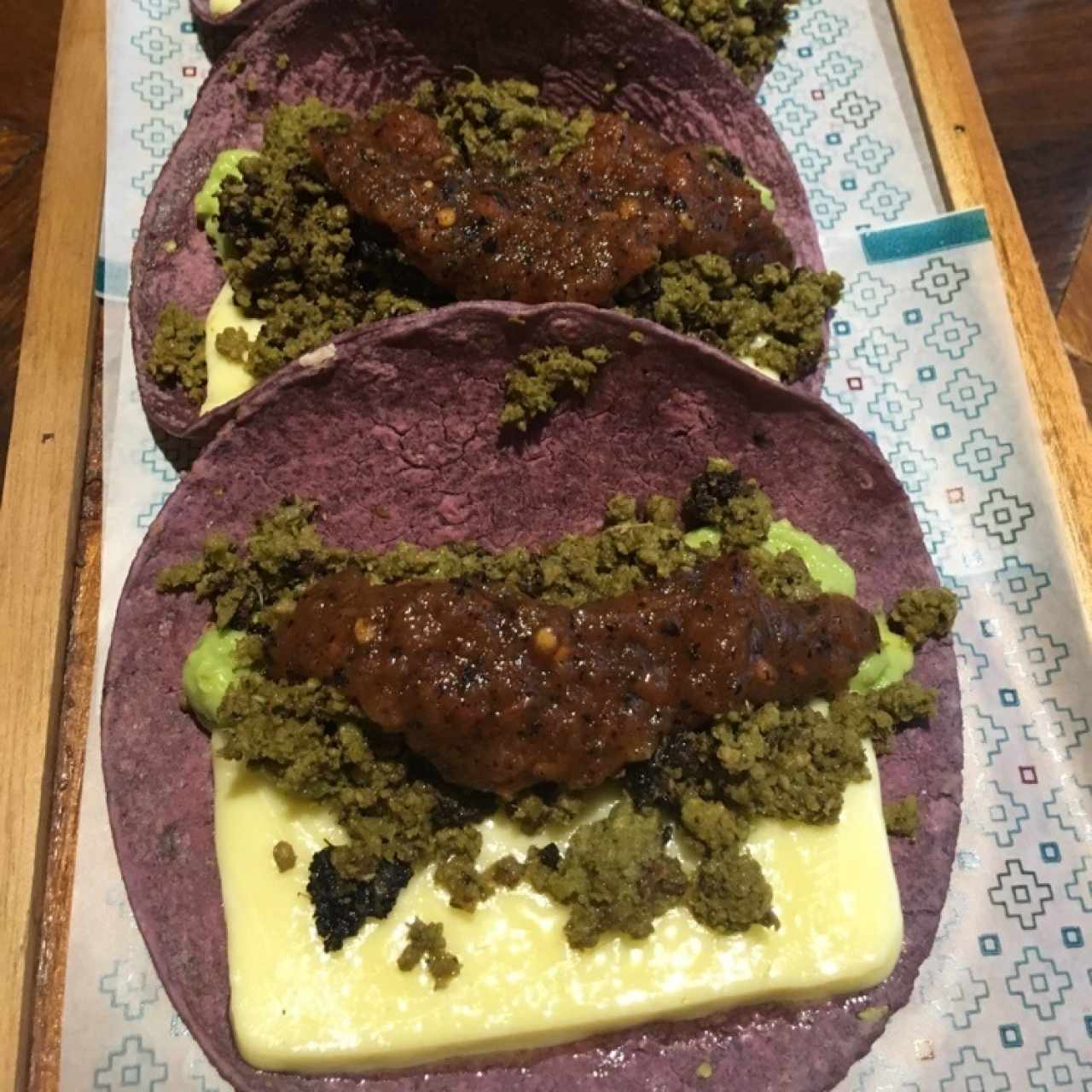 Tacos de chorizo verde