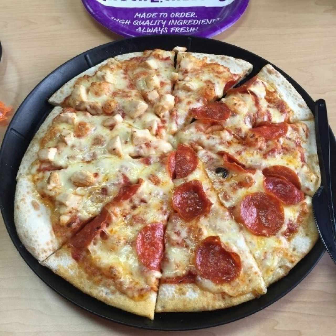 pizza pepperoni y pollo 