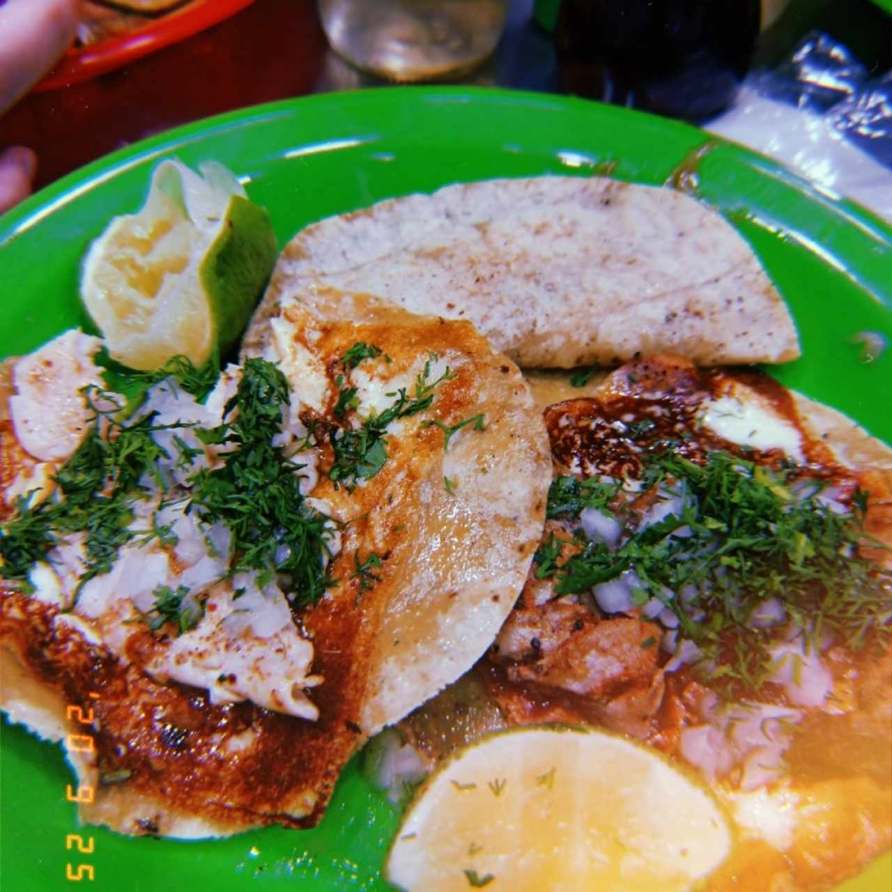 Taco al pastor, pollo y arequipe