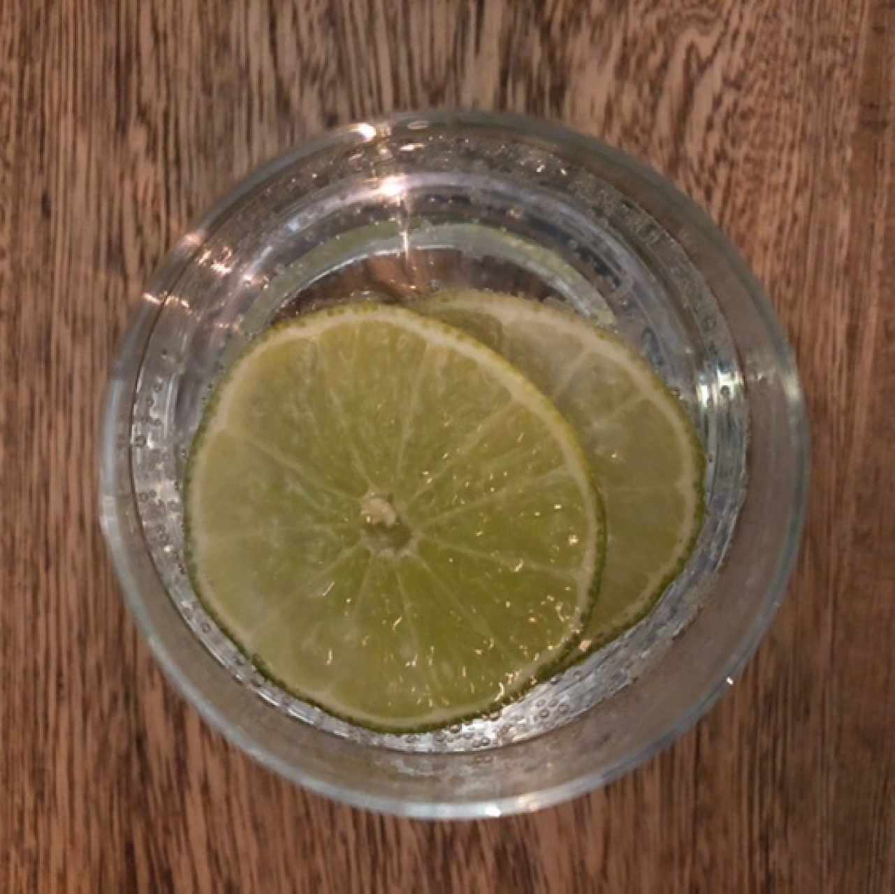 Agua limón
