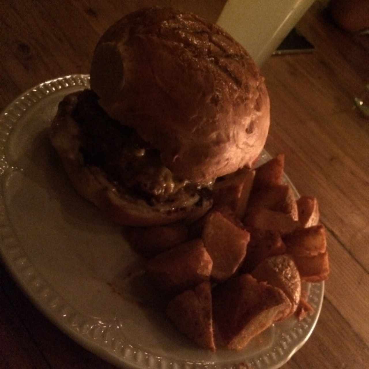 hamburguesa con papas gordo 🤗😋