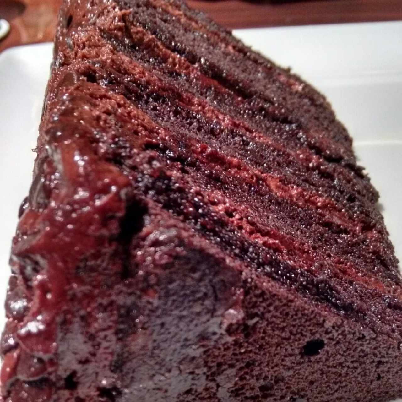torta de chocolate de 6 pisos
