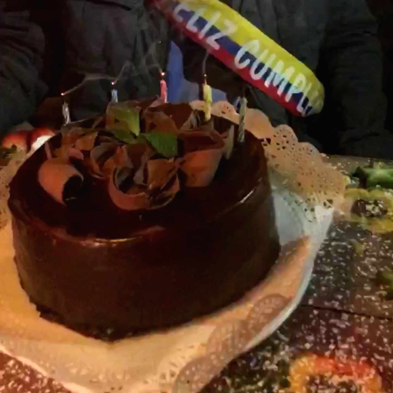 Pastel de Chocolate por Cumpleaños